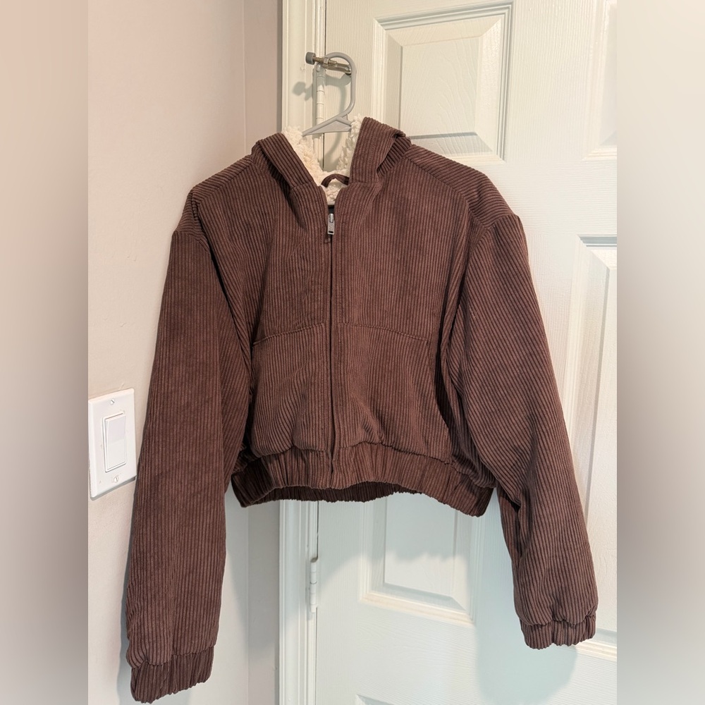 Hollister cropped corduroy jacket